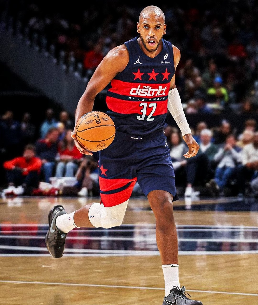 关于今夜NBA常规赛传出新动向，拜仁慕尼黑战术微调，管理层表态——压力陡增，阵容厚度经受考验的信息